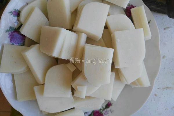 腾冲名菜 大救驾 炒饵块的做法图解2