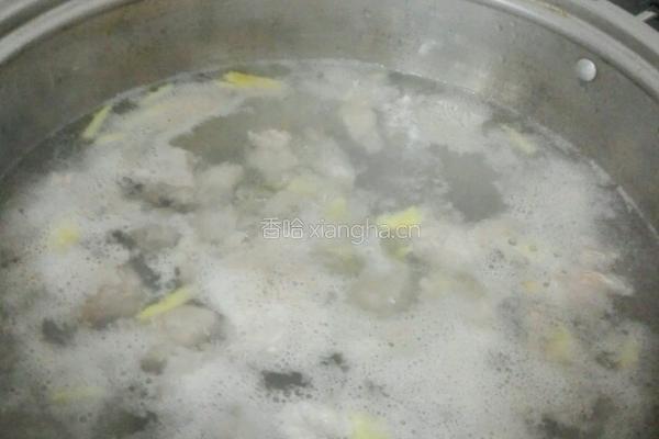 萝卜炖排骨的做法图解2