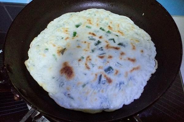韭菜鸡蛋煎饼的做法图解11