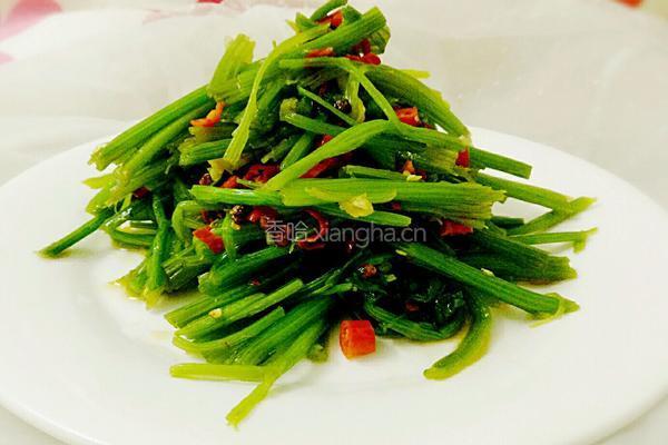 凉拌芹菜的做法图解6
