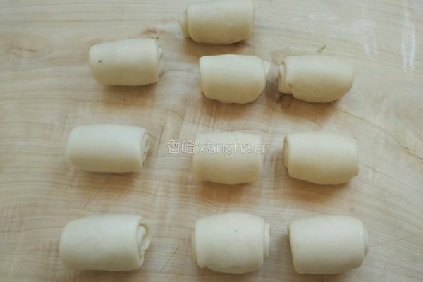 熊猫蛋黄酥的做法图解12
