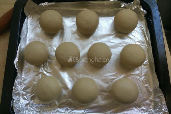 熊猫蛋黄酥的做法图解15
