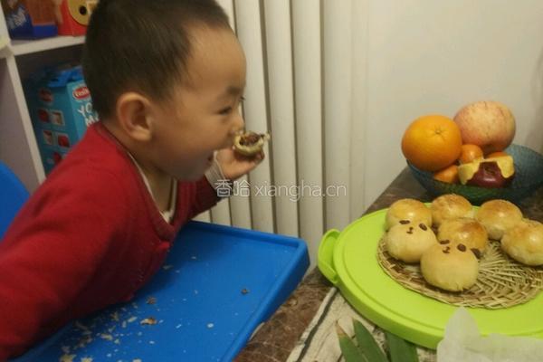 熊猫蛋黄酥的做法图解20