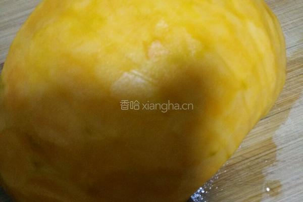 南瓜小米粥的做法图解1