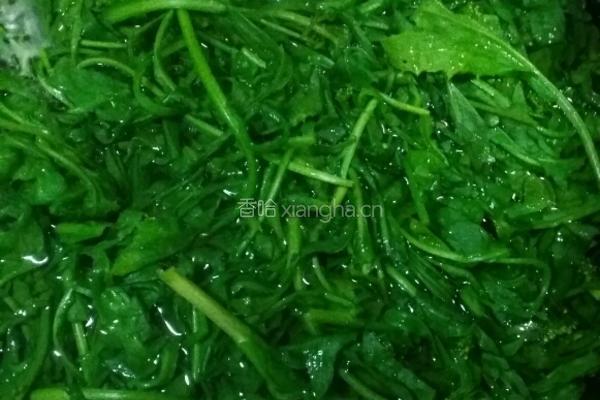 腊肉煮荠荠菜的做法图解2