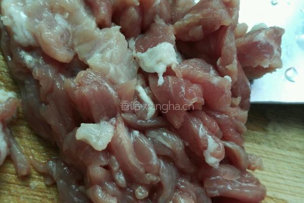 椒盐酥肉的做法图解1