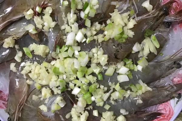 粉丝蒸虾的做法图解3