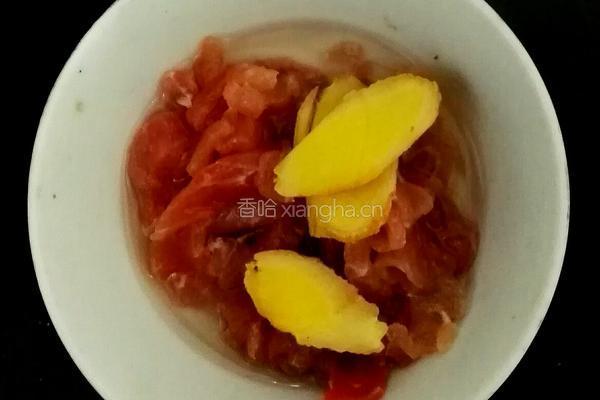 蘑菇炒肉的做法图解2