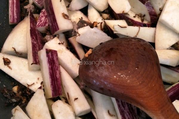 梅干菜炒茄子的做法图解6