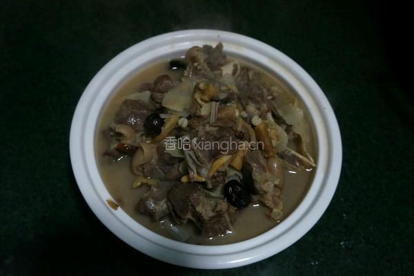 山羊肉炖六味
