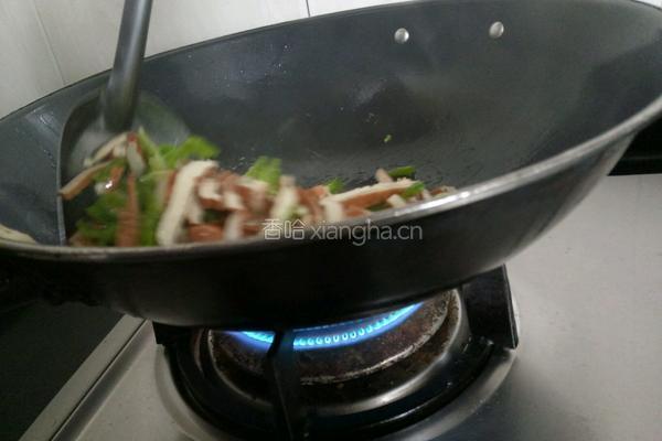 青椒炒香干的做法图解6