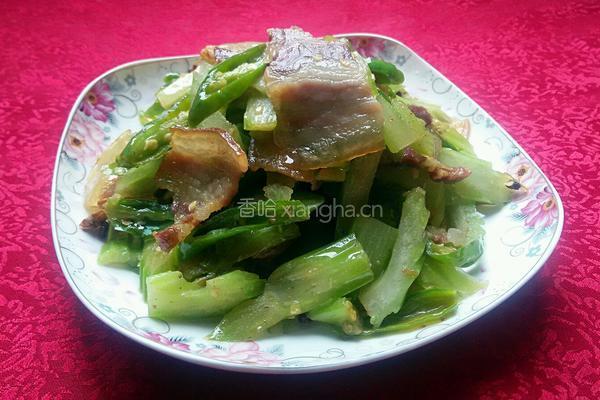 西芹炒腊肉的做法图解9