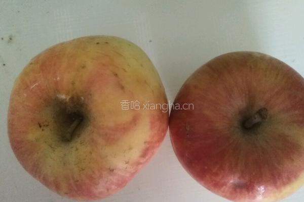 拔丝苹果的做法图解1