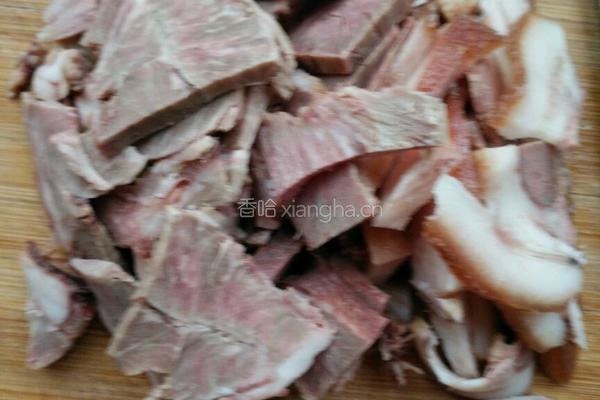 蒜拌猪头肉黄瓜的做法图解4