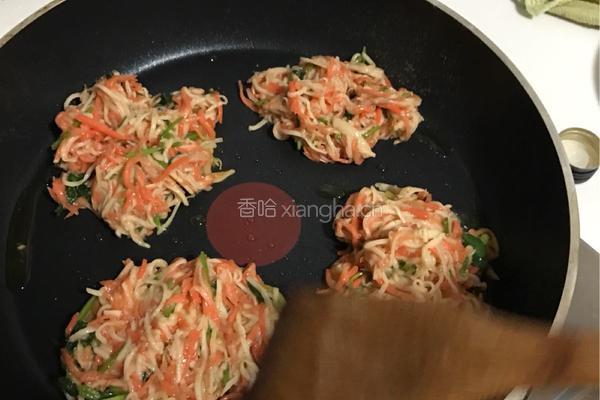 五香土豆饼的做法图解6