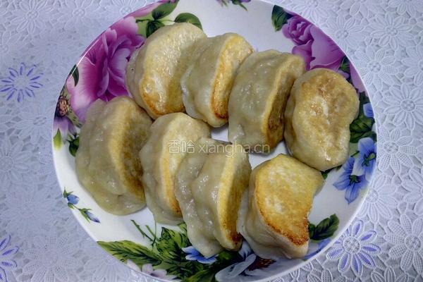 白萝卜猪肉馅水煎饺的做法图解18