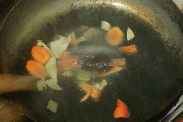 海参西蓝花的做法图解4