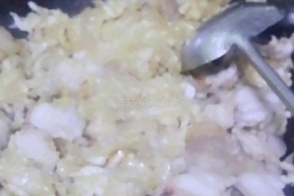 猪肉酸菜炖粉条的做法图解5