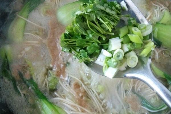 蔬菜鸡蛋龙须面的做法图解10
