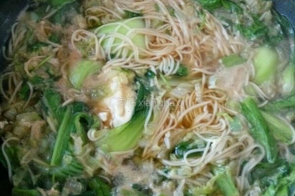 蔬菜鸡蛋龙须面的做法图解12
