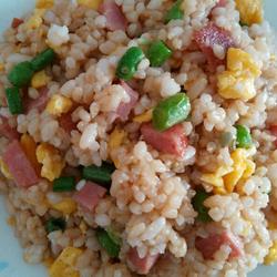 豇豆火腿蛋炒饭的做法[图]