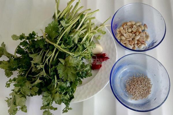 拌香菜的做法图解1