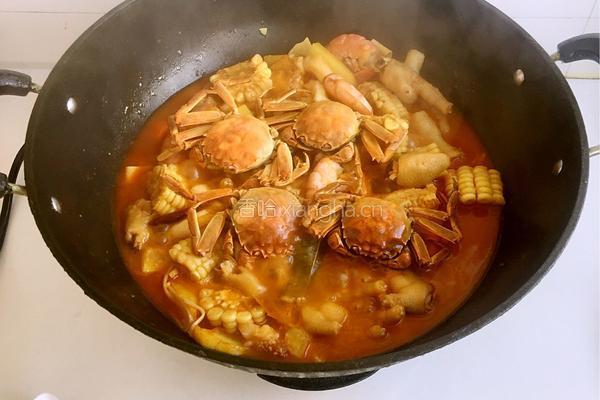 鸡爪肉蟹煲的做法图解14