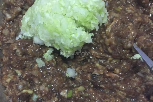 羊肉白菜蒸包的做法图解3
