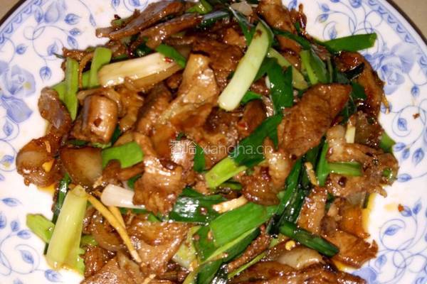 蒜苗炒肉的做法图解9