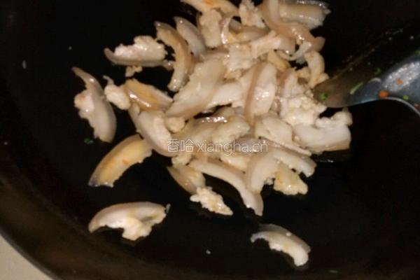 蒜苗炒肉的做法图解4