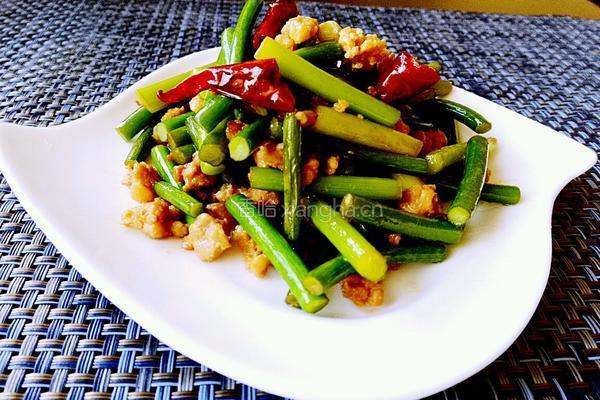 辣炒蒜薹肉沫的做法图解8