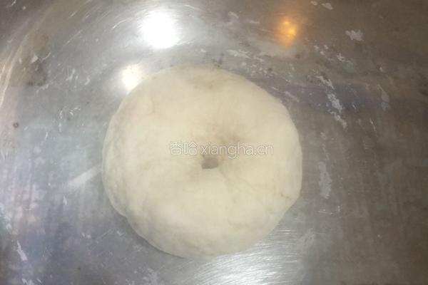 椒盐葱油花卷（营养早餐）的做法图解1