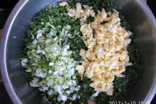 茴香鸡蛋素饺子的做法图解4