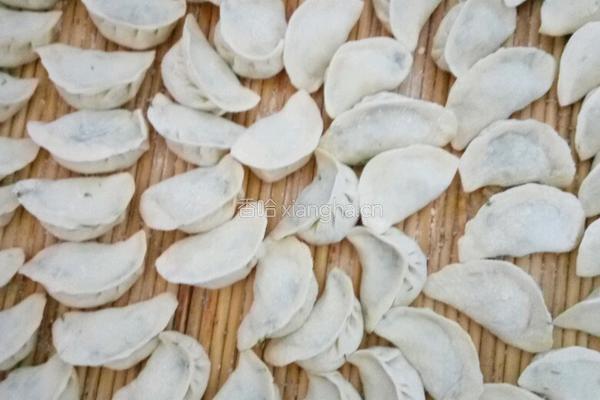 茴香鸡蛋素饺子的做法图解13