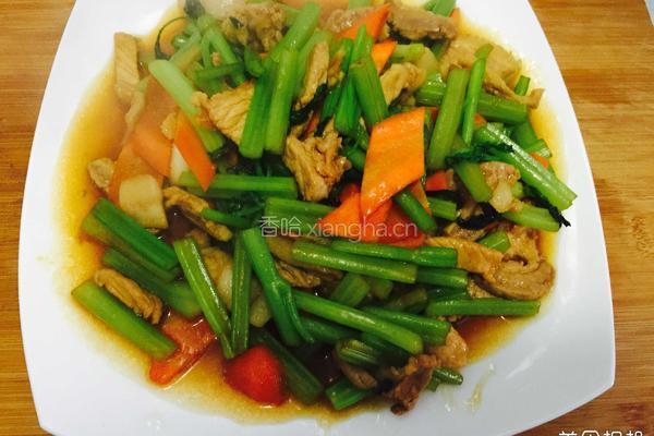 芹菜炒肉的做法图解4