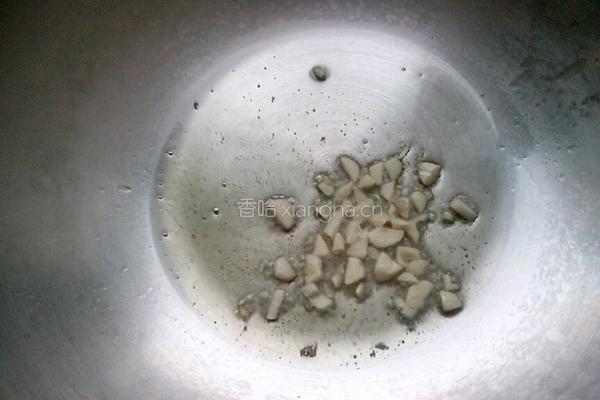 豌豆白果炒肉丁的做法图解8