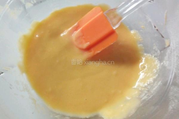蔓越莓纸杯蛋糕的做法图解3