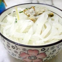 鱼饼白萝卜的做法[图]