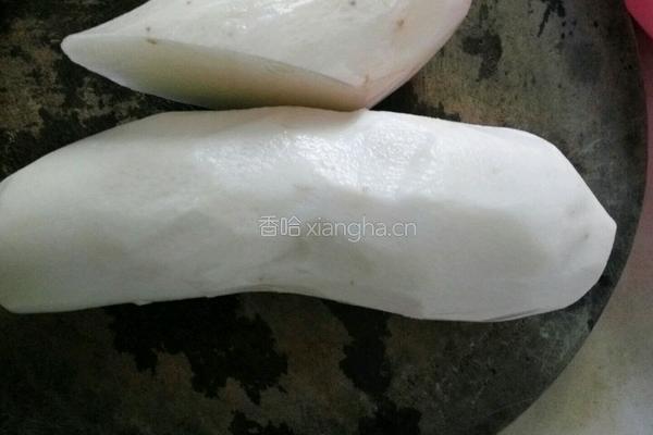 鱼饼白萝卜的做法图解1