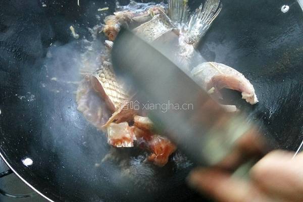 大头菜焖鲩鱼的做法图解4