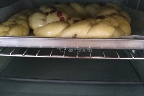 玉米油花环面包的做法图解15