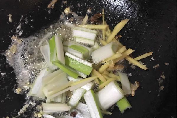 豆腐炖带鱼的做法图解5