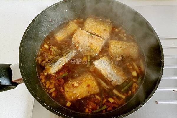 豆豉酱烧带鱼的做法图解13