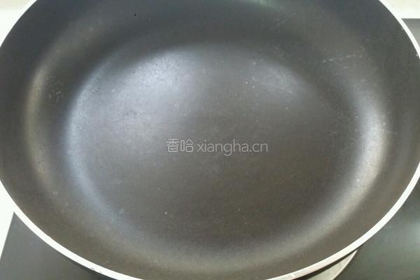 野藜蒿炒乡里腊肉的做法图解5