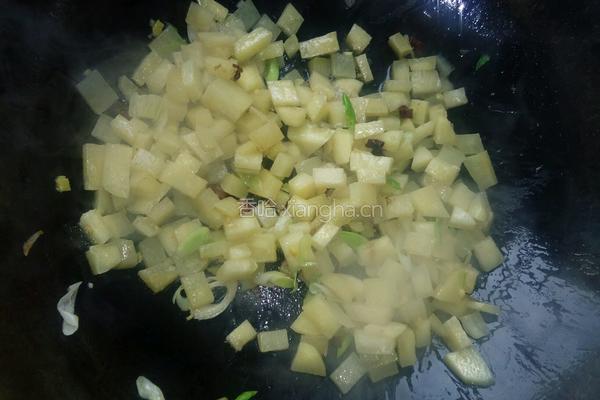 肉末土豆丁的做法图解8