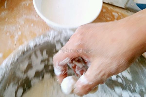 包元宵的做法图解4