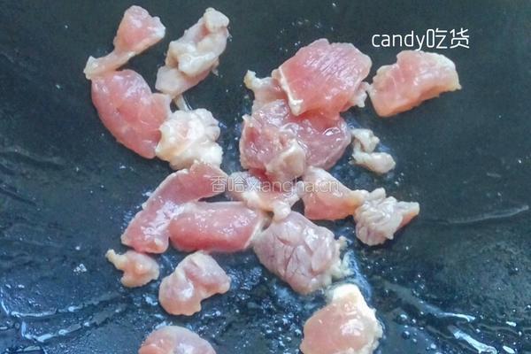 瘦肉炒佛手瓜片的做法图解5