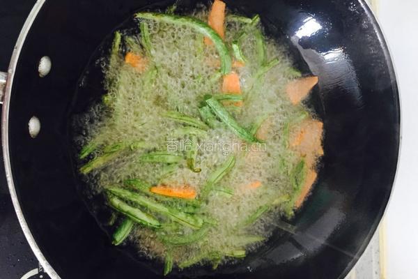 干烧芸豆的做法图解1