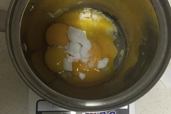 八寸戚风蛋糕的做法图解3