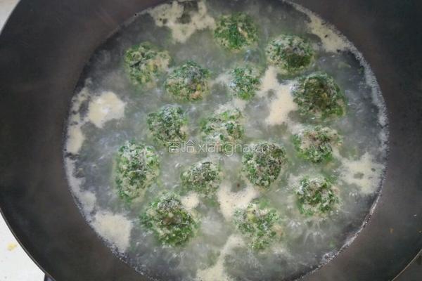 荠菜肉丸汤的做法图解10